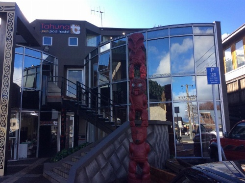 Tahuna Pod Hostel image 19