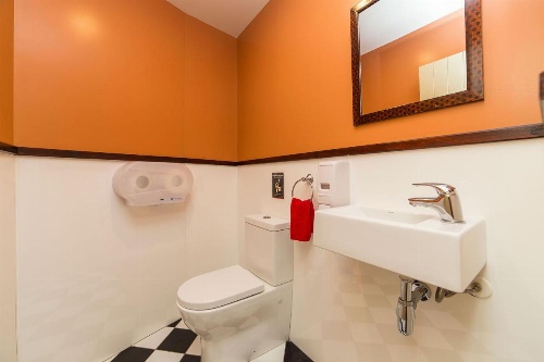 Tahuna Pod Hostel image 29