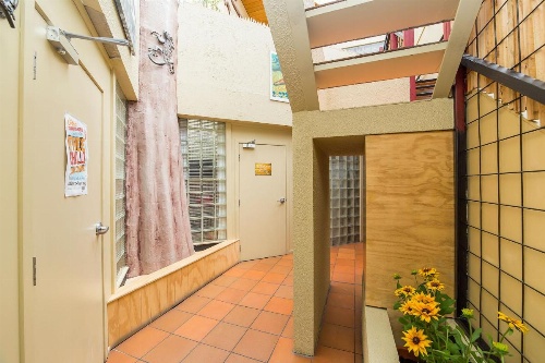 Tahuna Pod Hostel image 31