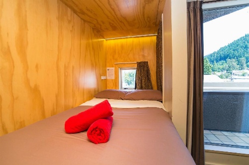 Tahuna Pod Hostel image 43