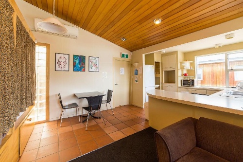 Tahuna Pod Hostel image 46