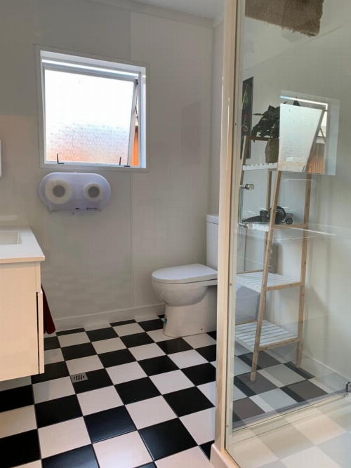 Tahuna Pod Hostel image 5